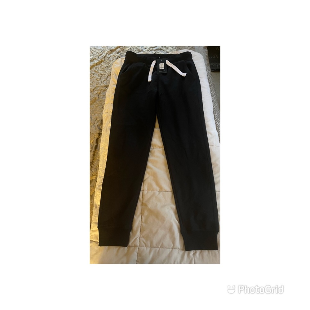 Relaxed Vibe Joggers (Never worn)